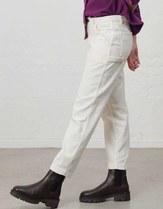 pantalon pana bolsillo crema