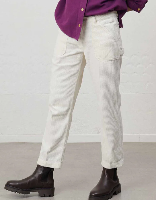 pantalon pana bolsillo crema