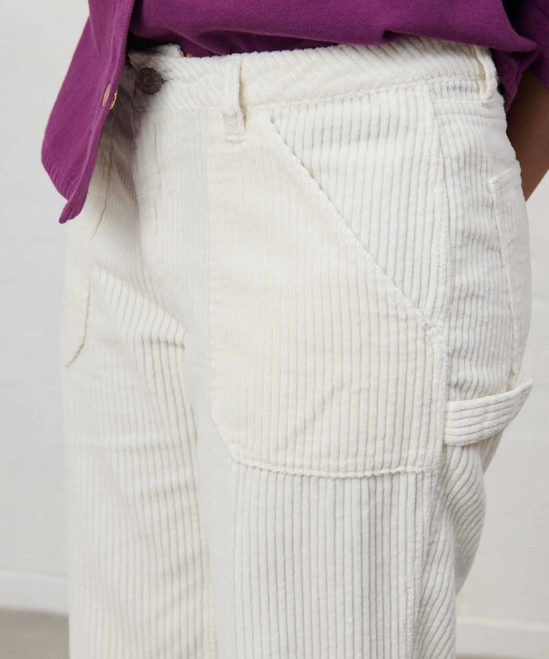 pantalon pana bolsillo crema