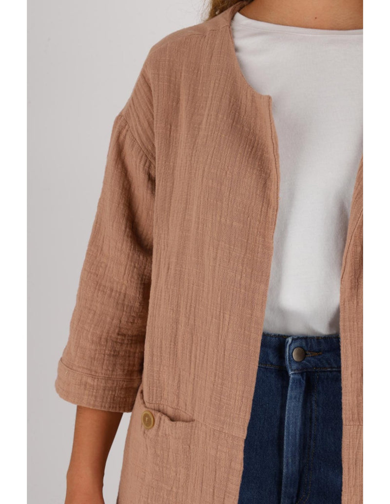 chaqueta corte en talle