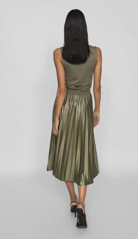 falda tablas brillo verde
