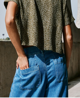 pantalon ancho pinzas tejano