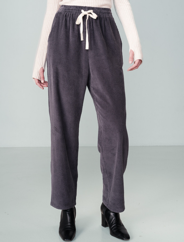 pantalon pana engomado con cinta