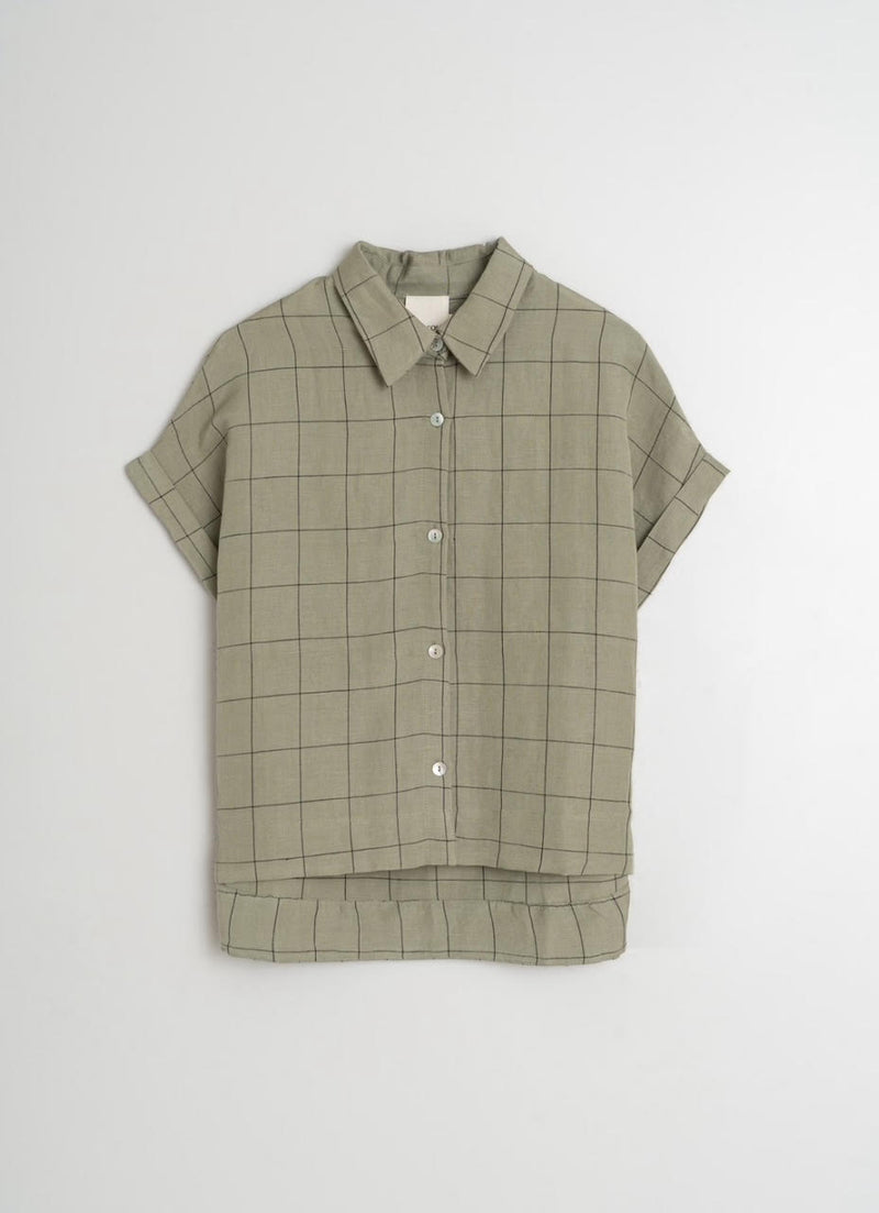 camisa manga corta abotonada