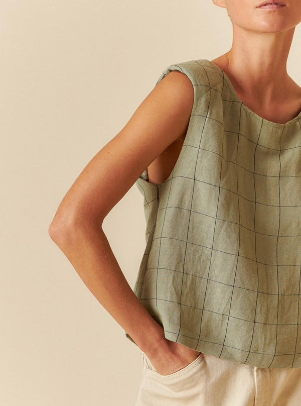 camisa sin mangas abotonada atras Liquen
