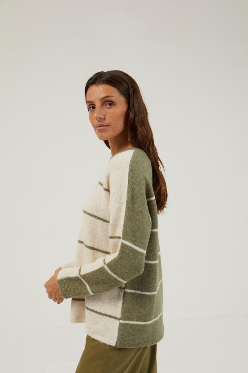 Jersey manga larga cuello redondo blanco/verde rayas