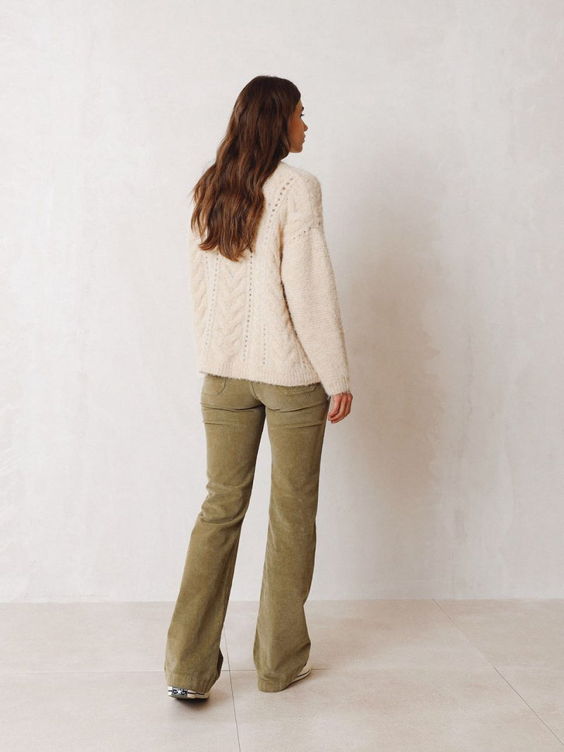Pantalon pana bolsilo delante