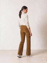Pantalon pana bolsillo delante