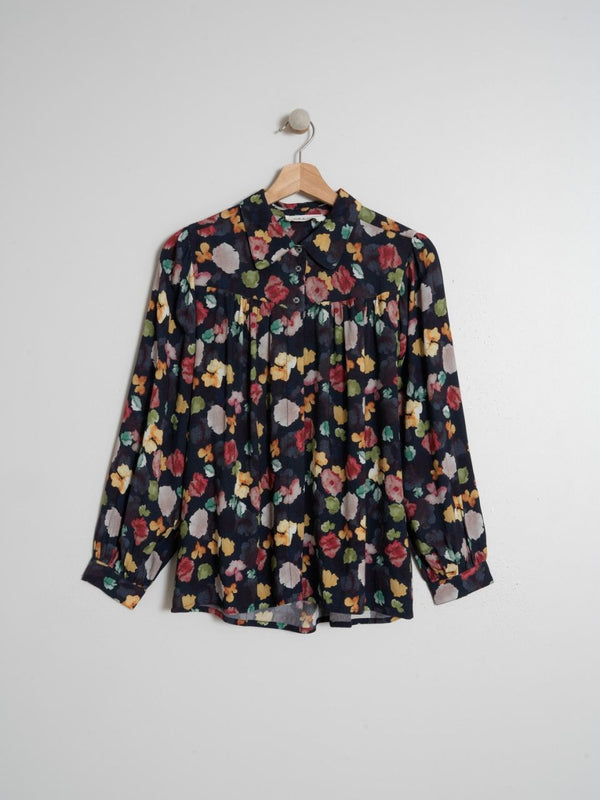 Camisa azul canesu flores