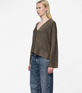 chaqueta con botones