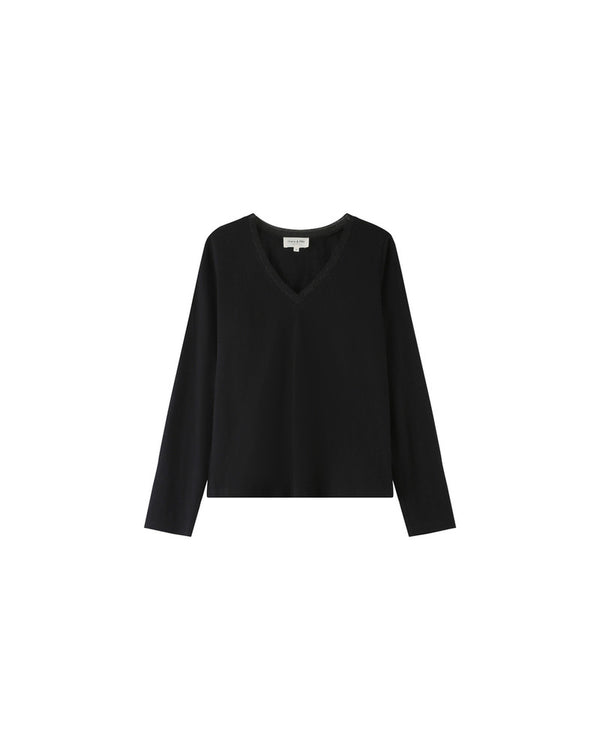 Camiseta negra m/larga cuello pico brilli