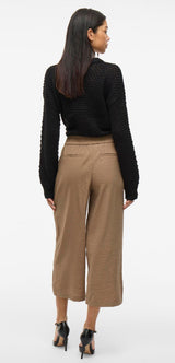 pantalon algodon goma atras, abertura en pierna