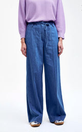 pantalon vaquero con nervio central
