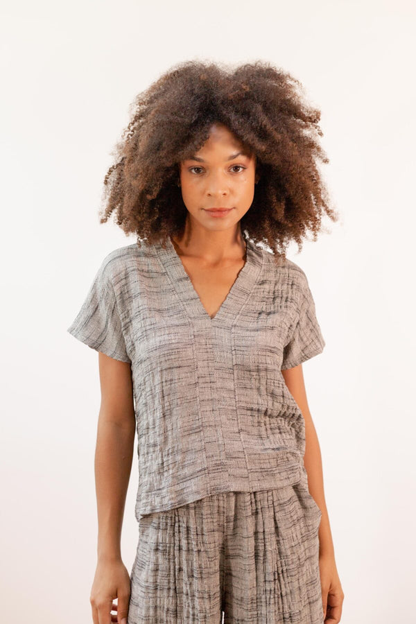 blusa negra jaspeado