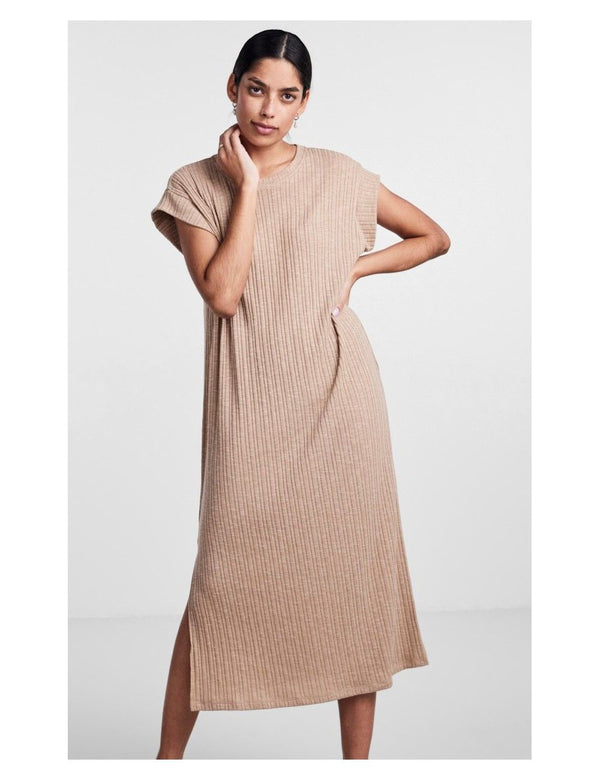 Vestido canalé m/c beige