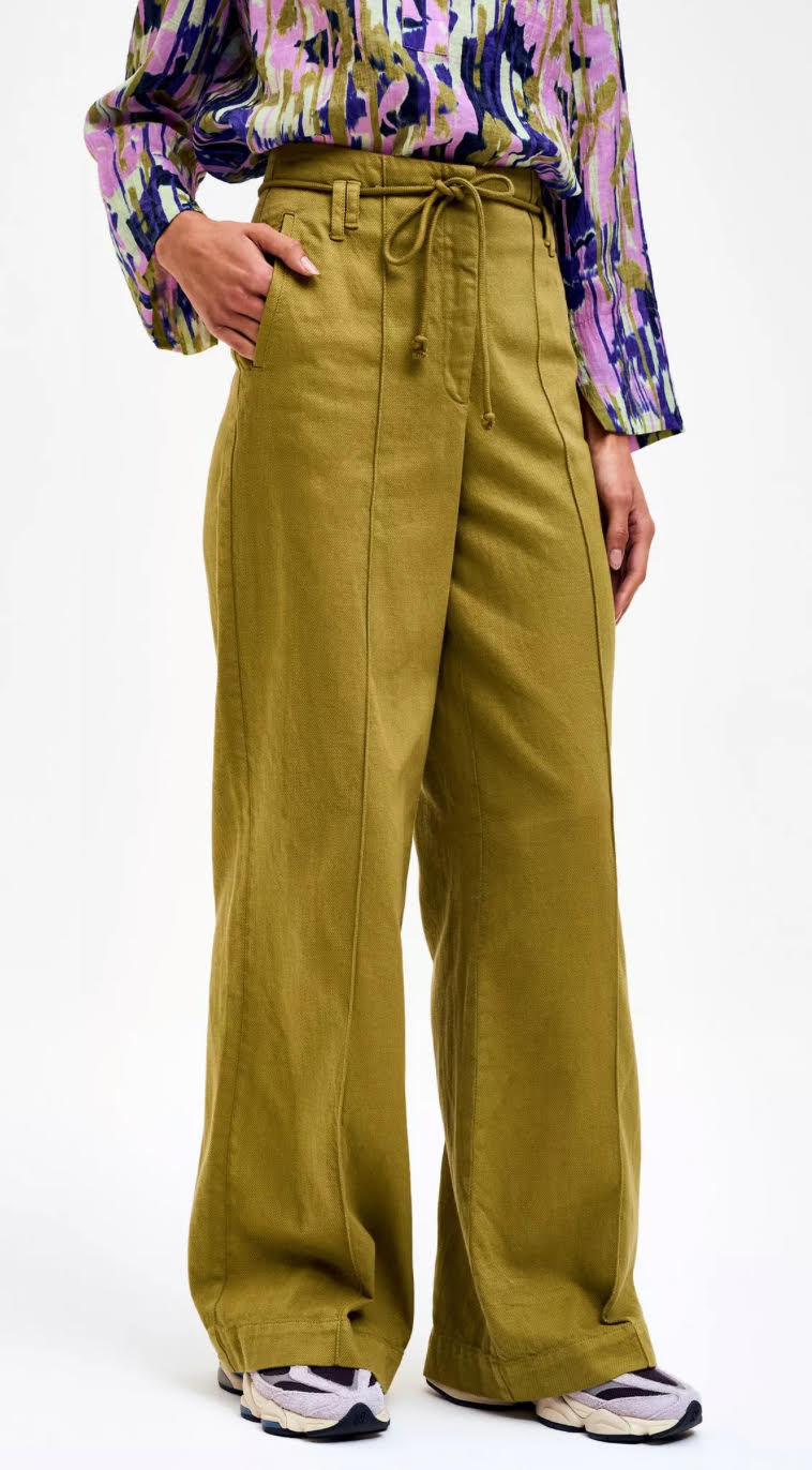 pantalon con nervio central