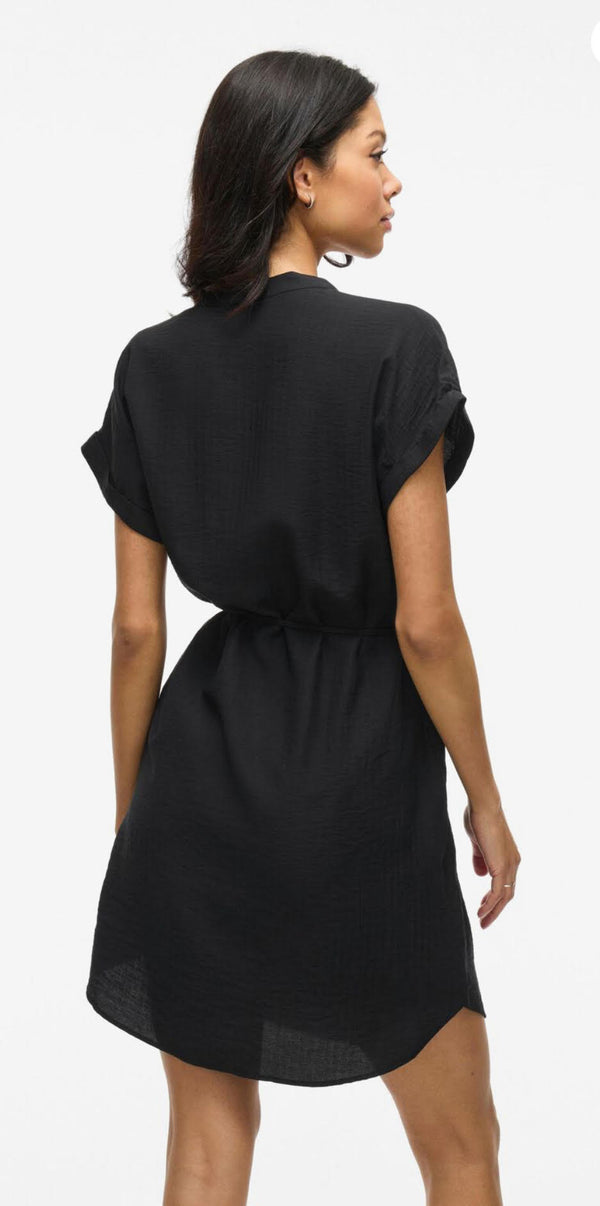 vestido cuello pico con cinturon