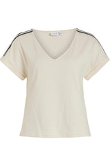 camiseta beige con detalle lurex en hombro