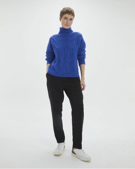 Jersey basico aranes cuello cisne