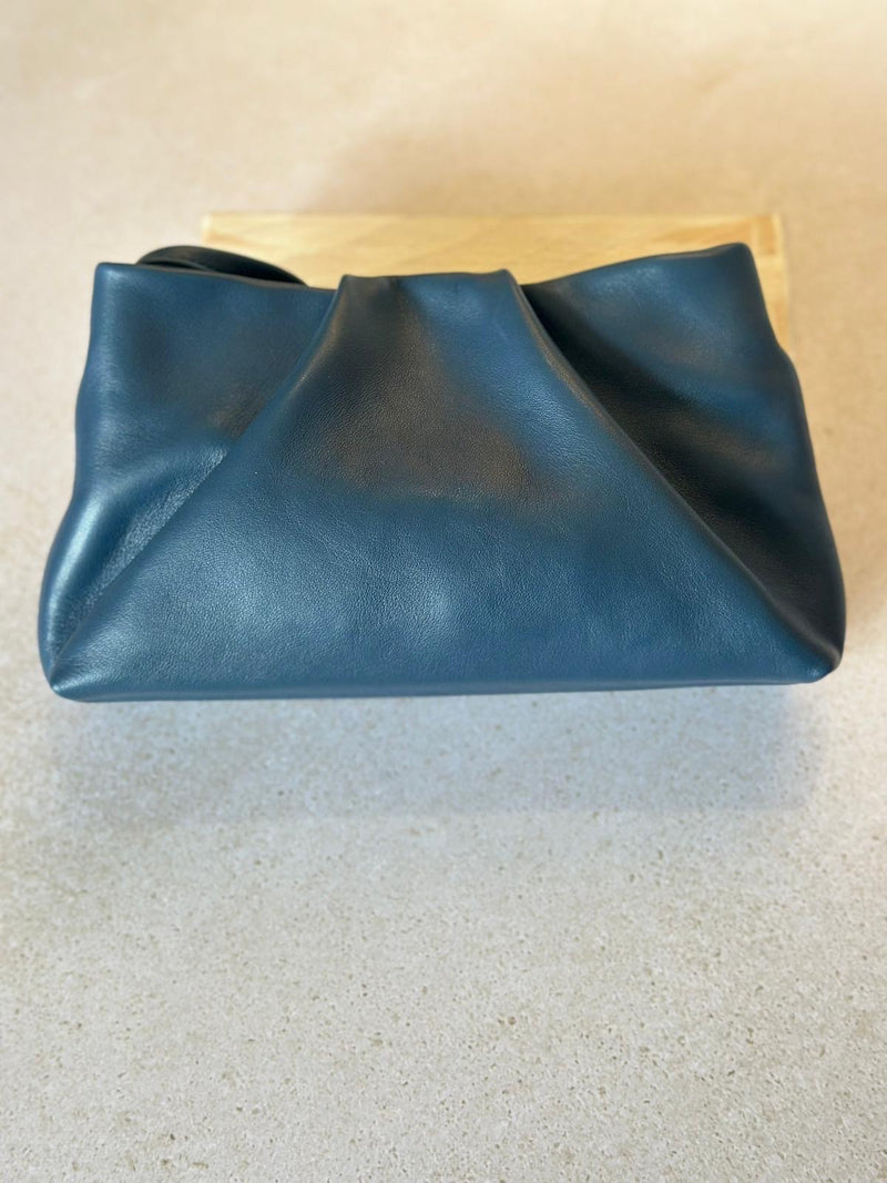 Bolso pochette azul