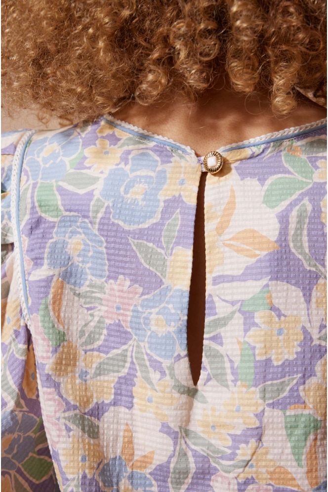 TOP MANGA FAROL FLORES PASTEL