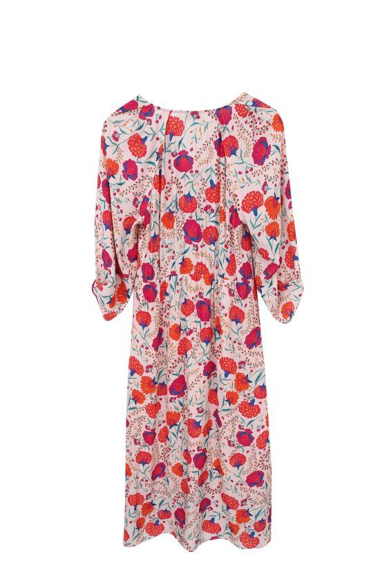 vestido estampado tonos rosa y coral
